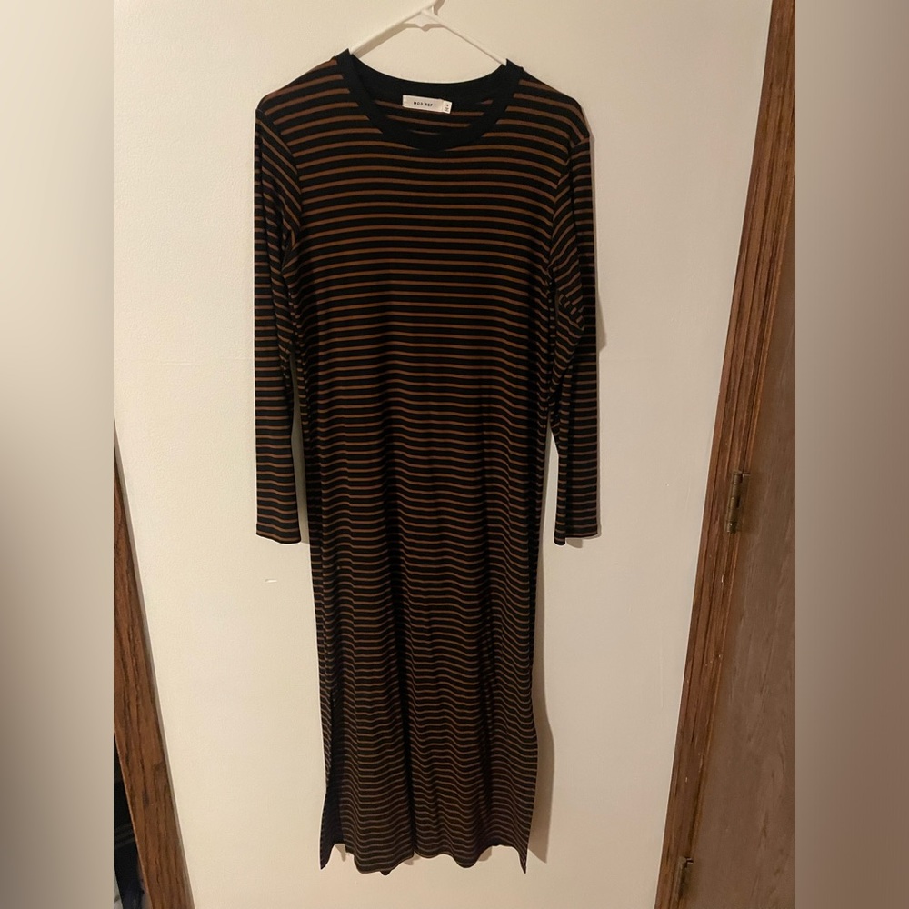 Mod Ref Knit Dress